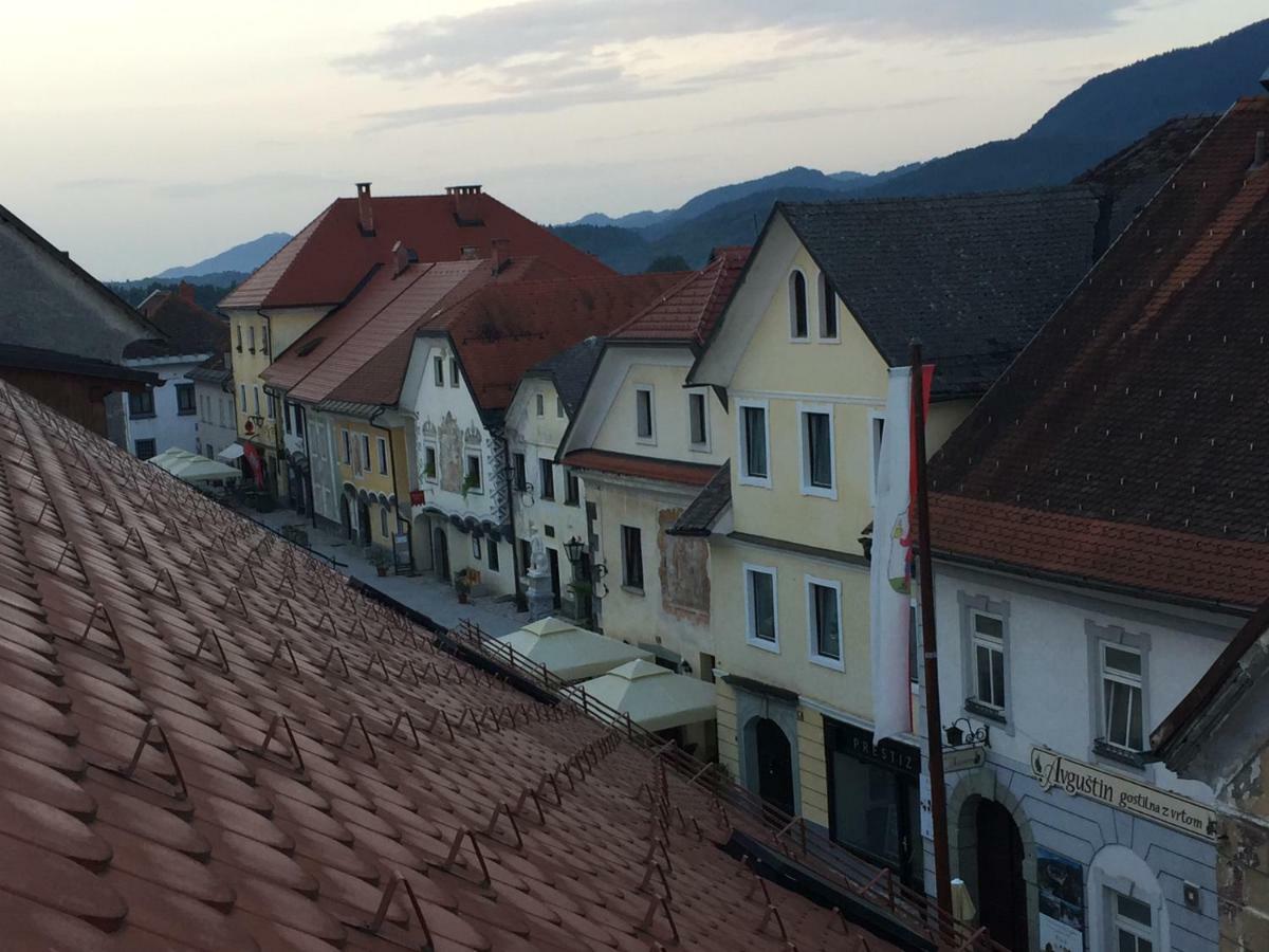 Apartma Linhartov Trg Radovljica Eksteriør billede