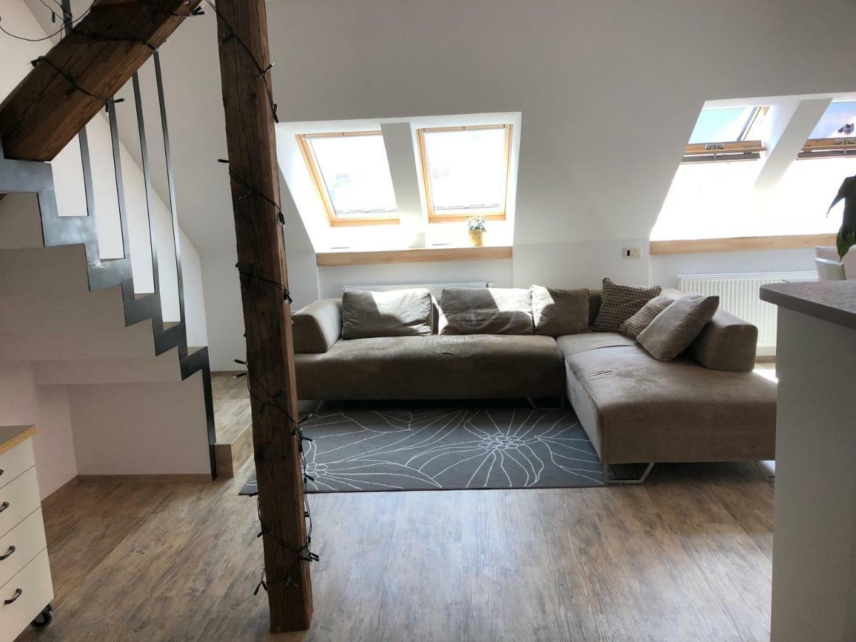 Apartma Linhartov Trg Radovljica Eksteriør billede